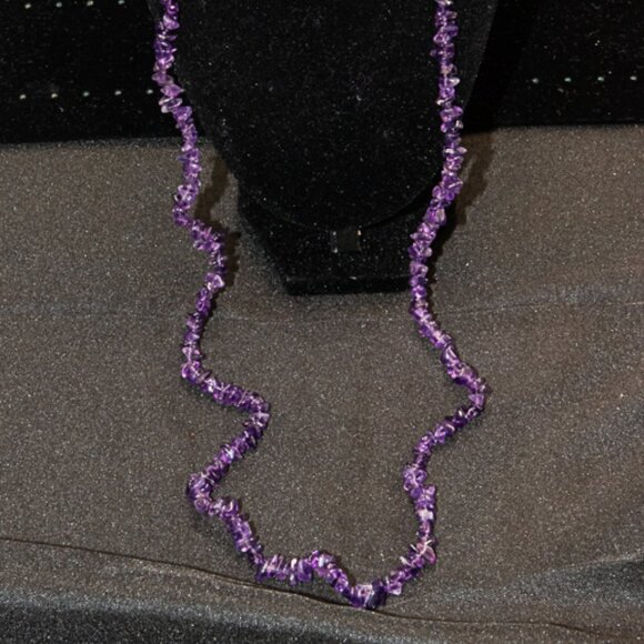 Vintage Amethyst Chip Necklace 34" with .925 Lobster Clasp - Picture 1 of 5